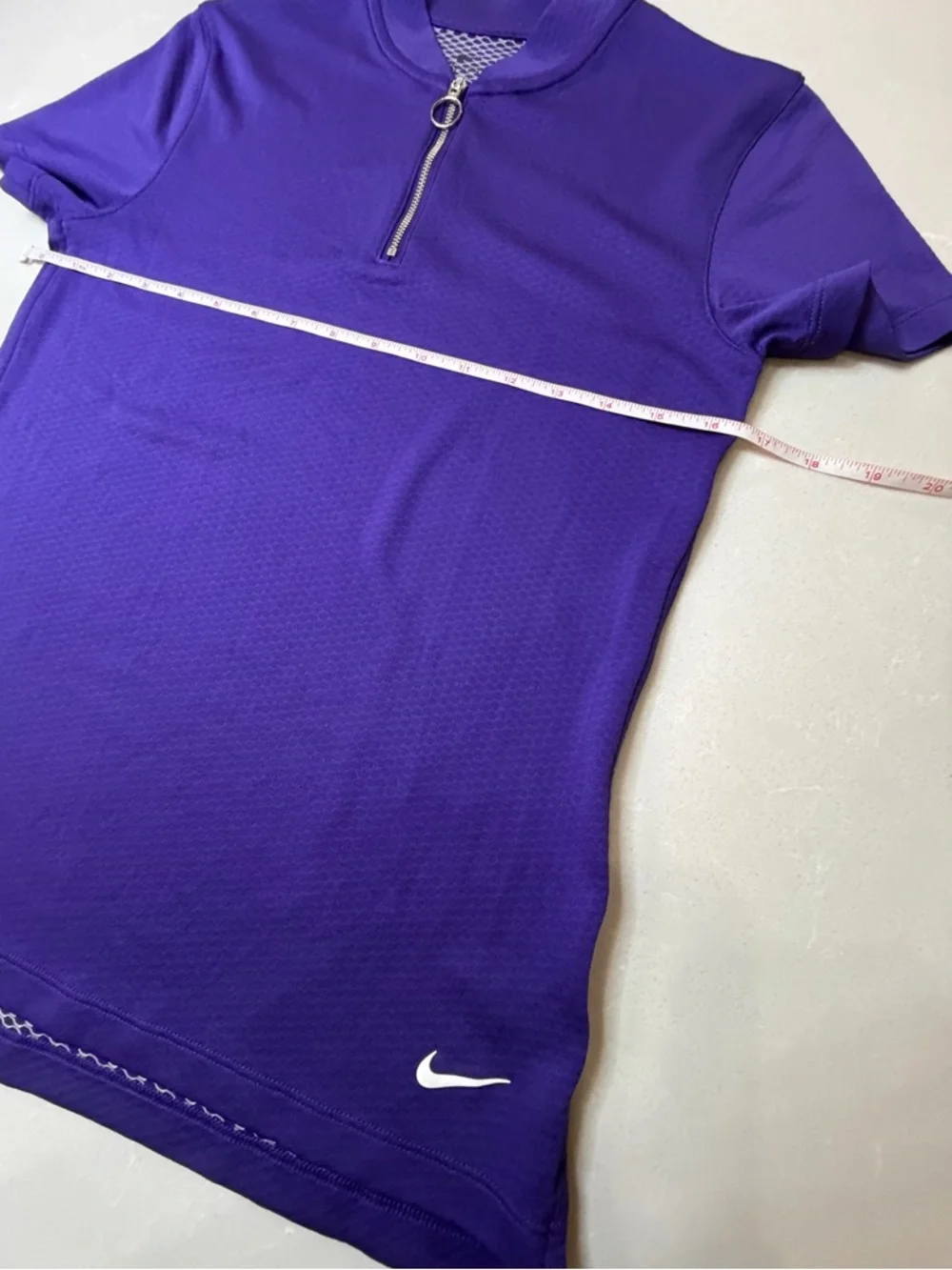 Nike Women’s Dri-Fit Fairway Blade Golf Purple Short-Sleeve Zip Mock Neck Top, S
